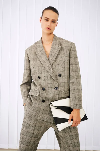 Look 8